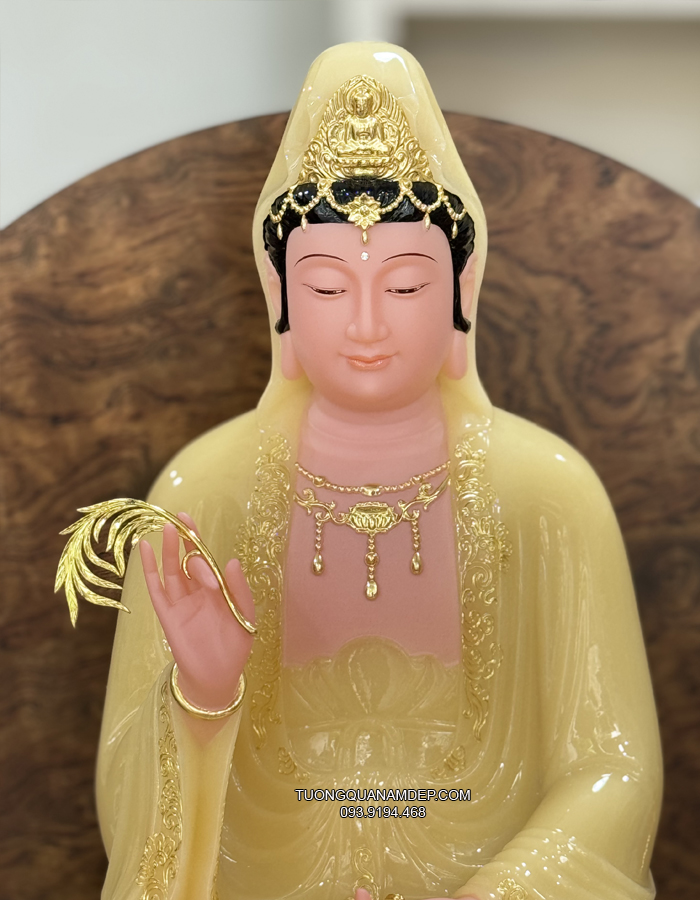 Tượng Quan Âm Thạch Anh đẹp Áo Rủ Dát Vàng Cao Cấp